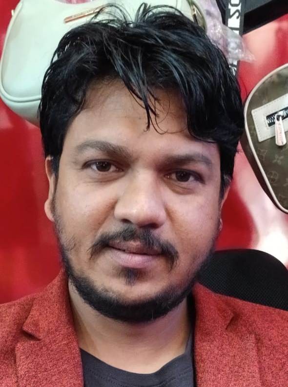 ‘थारो’ भनेको रिसिबीले घनले हानेर काकाकाकीको हत्या