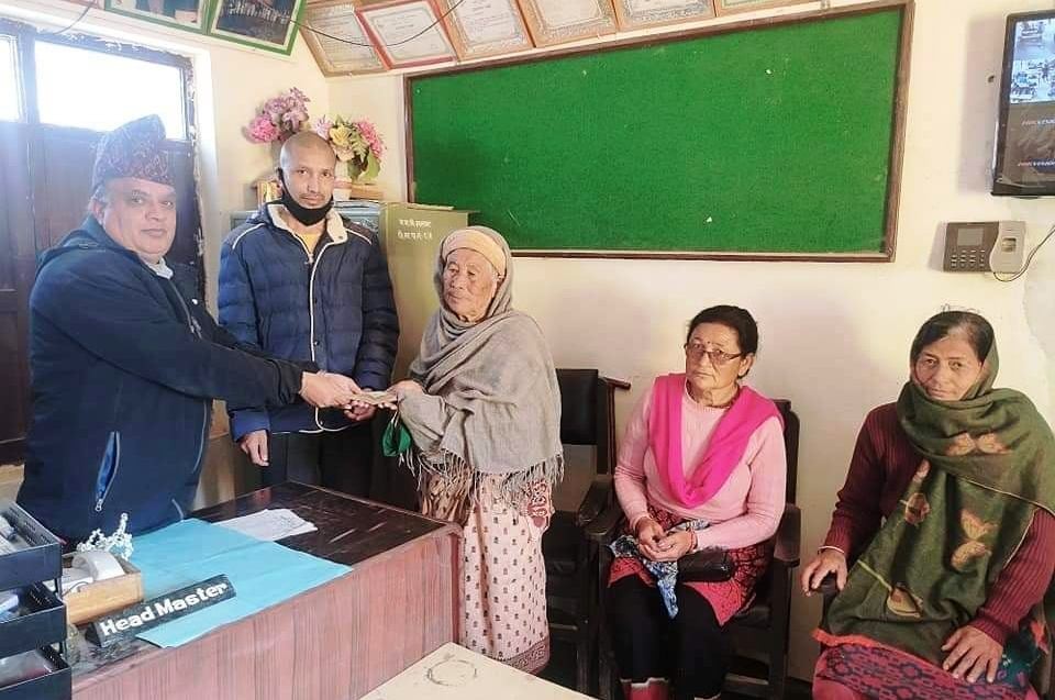 महेन्द्र मावीमा ५० हजारको अक्षयकोष